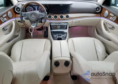 2017 Mercedes-Benz E 300 z USA, uszkodzony, nr VIN WDDZF4JBXHA191533